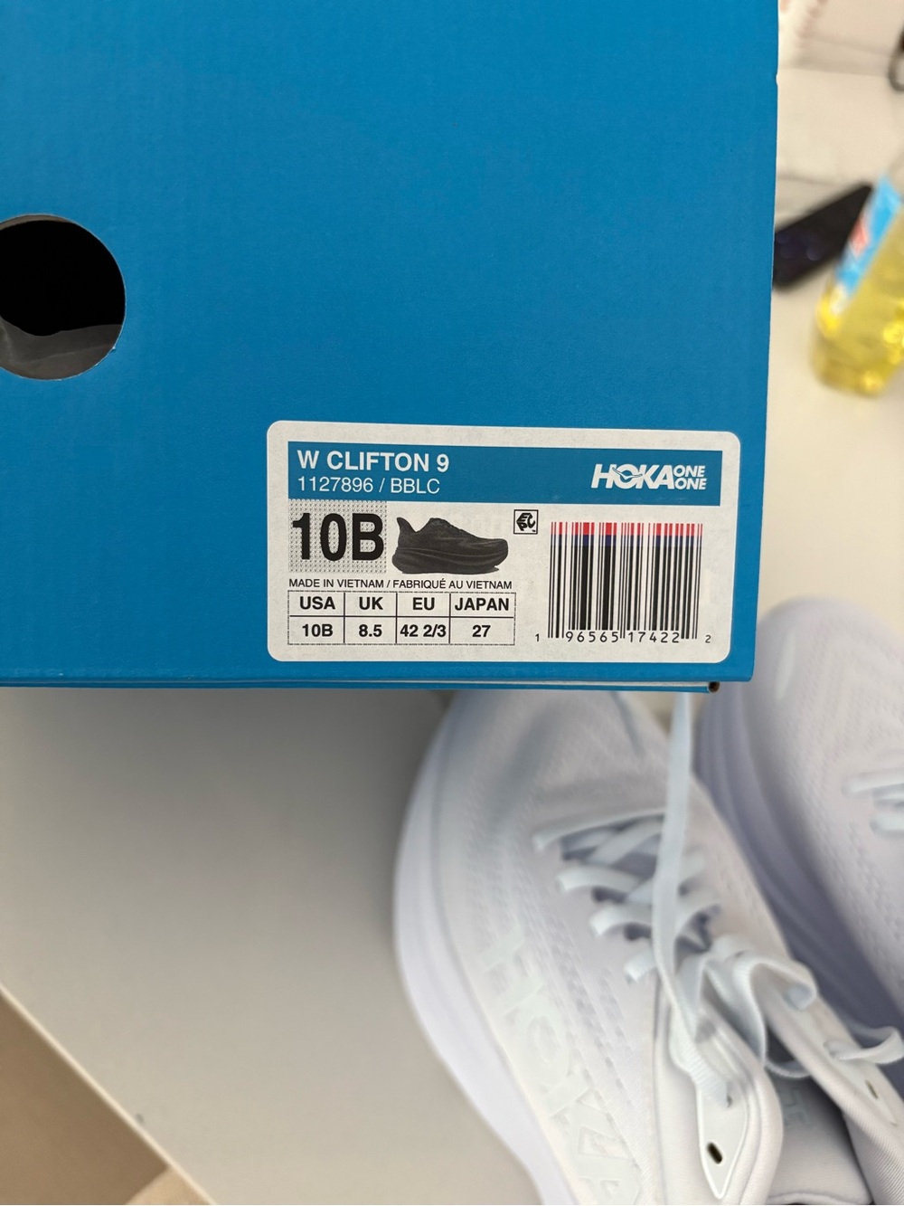 Hoka One One White W Clifton 9 Women's Running Shoes - Picture 4 of 4